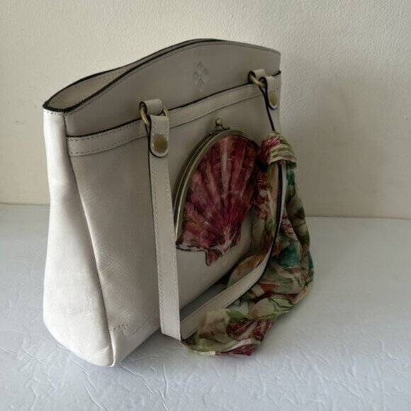 Patricia Nash Poppy Tote Leather w Seashells by the Seashore Scarf Latte White - Picture 6 of 12